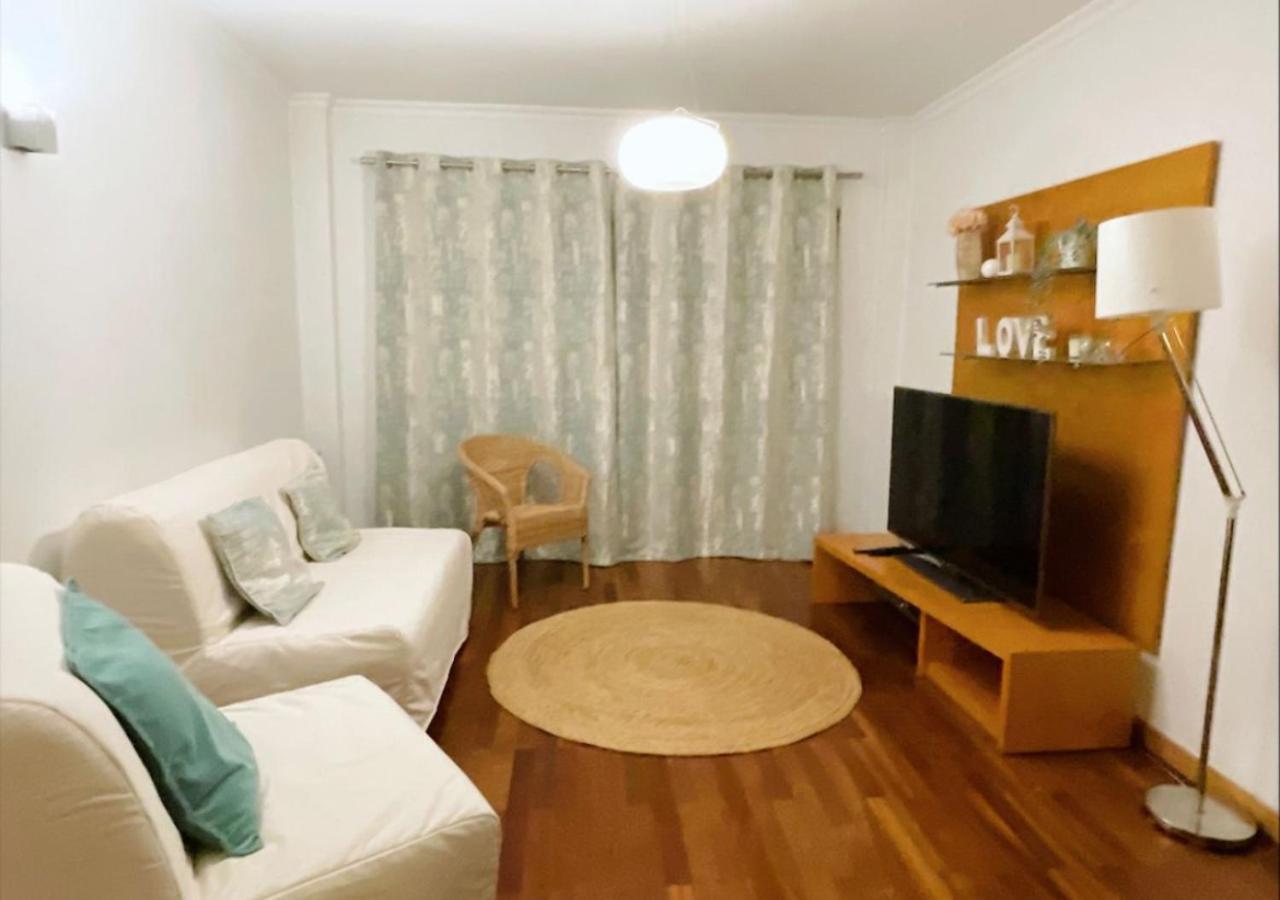 Espacoso T3 Com Terraco & Churrasqueira Campo  Dış mekan fotoğraf